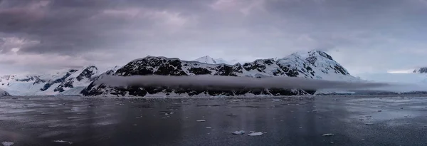 Vackra Antarctic Liggande — Stockfoto