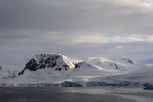 Antarctic Landscape Sea Mountains — Stock Photo, Image