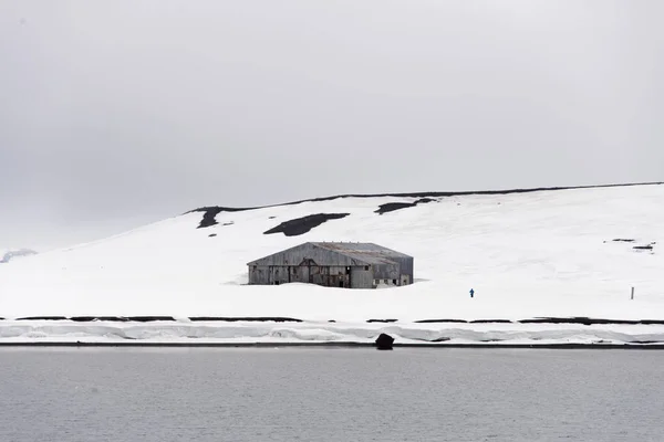 Stary Dworzec Wielorybów Deception Island — Zdjęcie stockowe