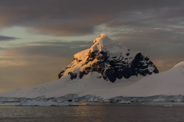 Paesaggio Antartide Tramonto — Foto Stock