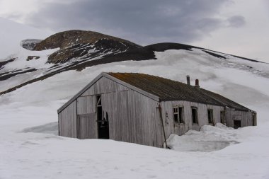 Aldatma adada eski balina İstasyonu