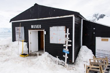 Bağlantı noktası Lockroy Antarktika İstasyonu