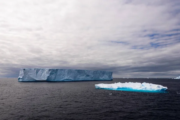 Iceberg Tabulare Antartide — Foto Stock