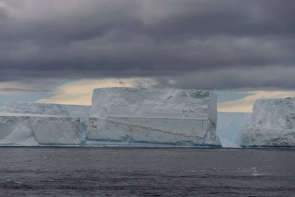 Iceberg Tabulare Antartide — Foto Stock