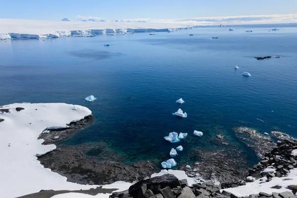 Antarctisch Landschap Met Ijsberg Luchtfoto — Stockfoto