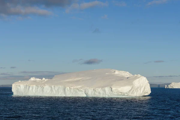 Tabular Iceberg Antarctica — Stock Photo, Image