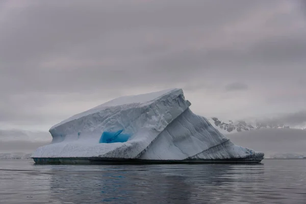 빙산과 — 스톡 사진