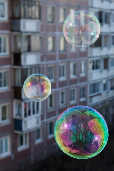Burbuja Jabón Sobre Fondo Ciudad — Foto de Stock