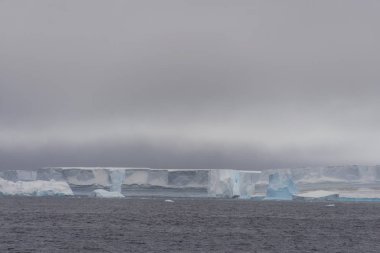 Buzdağı Antarktika deniz