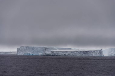 Buzdağı Antarktika deniz
