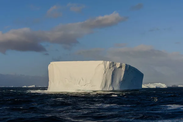 Iceberg Tabulare Antartide — Foto Stock