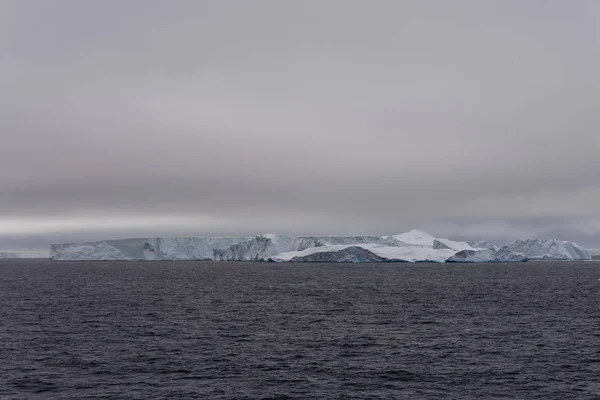 Gunung Laut Antartika — Stok Foto