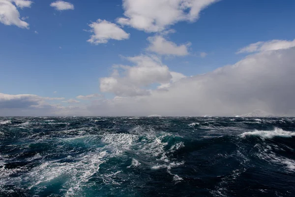 Bela Vista Tempestuosa Paisagem Marinha — Fotografia de Stock