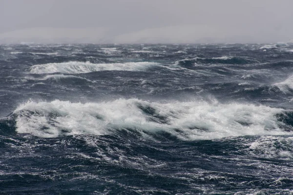 Güzel Fırtınalı Deniz Manzarası Görünümü — Stok fotoğraf