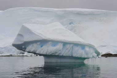 Buzdağı Antarktika deniz