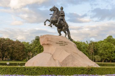 Yaz, bronz Süvari, St. Petersburg, Rusya'nın büyük anıt peter