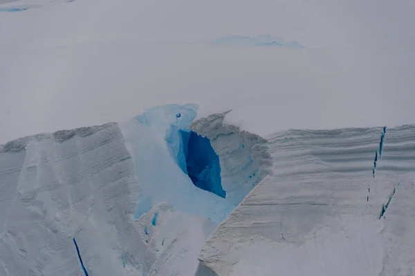 Gletscher Mit Gletscherspalte Der Natur — Stockfoto