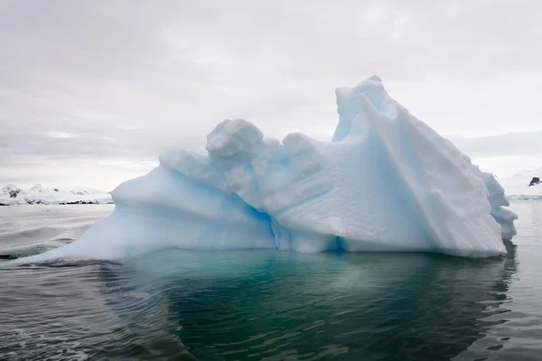 Ijsberg Antarctische Zee — Stockfoto