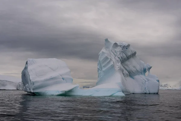 Iceberg Mar Antárctico — Fotografia de Stock