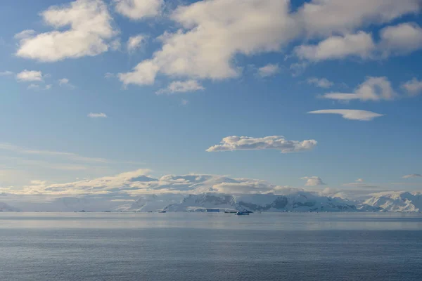 Bella Vista Sul Paesaggio Marino Antartico — Foto Stock