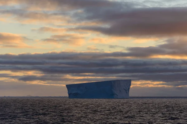 Paysage Marin Antarctique Avec Iceberg — Photo