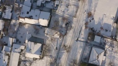 Dnipro şehir rooftops veranda kentsel hava görünümünü. Kış cityscape arka planda güneşli bir gün. (Dnepr, Dnepropetrovsk, Dnipropetrovsk). Ukrayna.