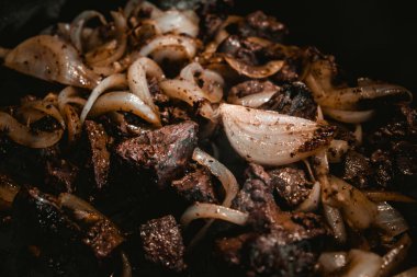 Taze kekikli bonfile biftek.