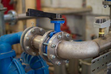 Yatay vida endüstriyel taşıyıcı.