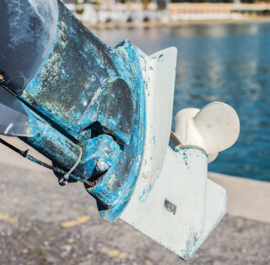 Dış motorun alt kısmı. Seçici odak.