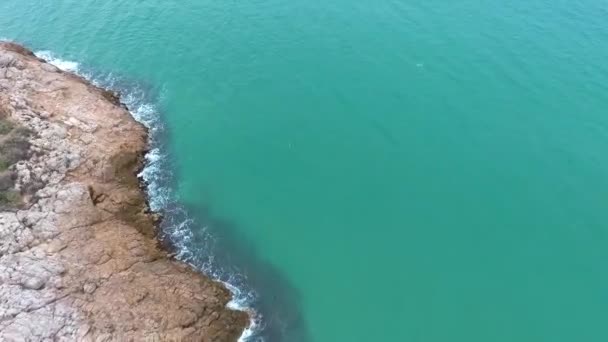 Rotskust Van Middellandse Zee Luchtzicht — Stockvideo