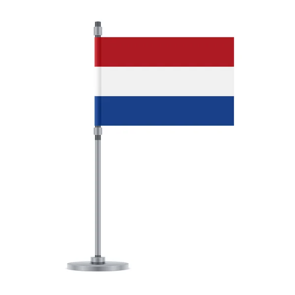 旗帜设计 在金属杆上的荷兰国旗 设计的独立模板 矢量插图 — 图库矢量图片