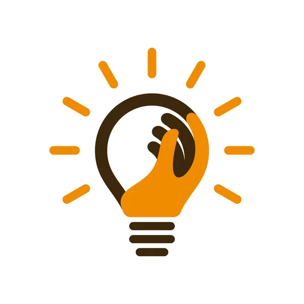 Bulb icon with human hand and light beams — Vetor de Stock