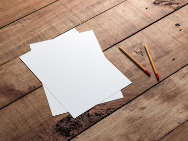 Arkaplanda beyaz boş kağıt dokusu 