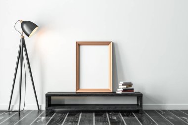 Modern zemin lambasıyla konsolun üzerinde duran Altın Dikey Çerçeve Model, 3D