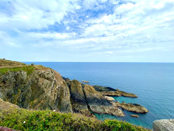 Скалы Море Острове Мэн Драйв Британских Островов — стоковое фото
