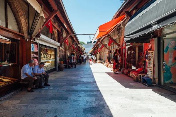 Istanbul Turkije Augustus 2018 Mensen Winkelen Arasta Bazaar Gelegen Buurt — Stockfoto