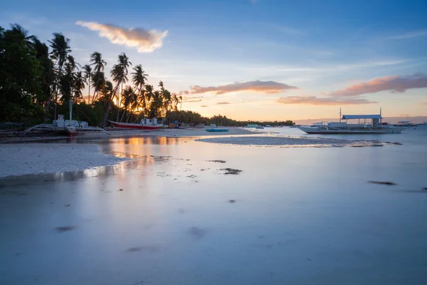 Vakker utsikt mot stranden på Panglao Island på Filippinene – stockfoto