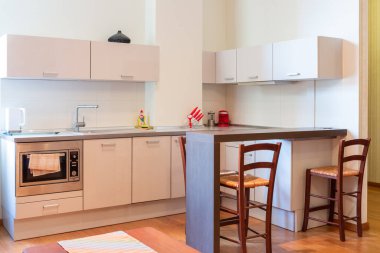 Modern stil mutfak iç tasarımı