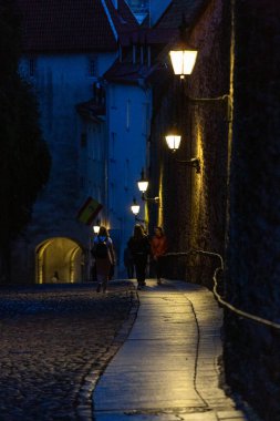 # Yaşlı Tallinn geceleri #