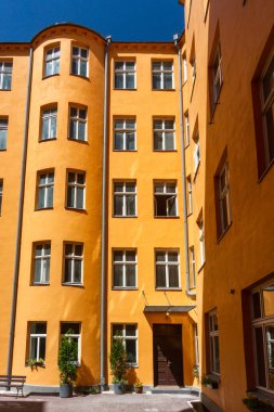 Modern konut binası cephesi