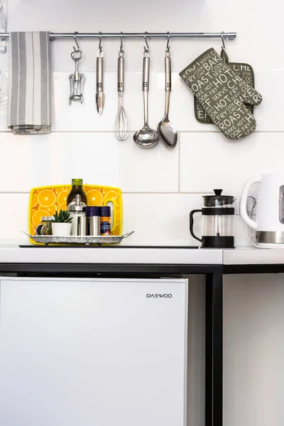 Modern stil mutfak iç tasarımı