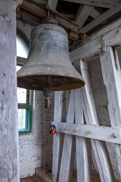 Metallglocke Kirchturm Nahsicht — Stockfoto