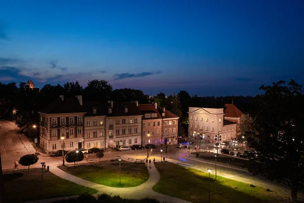 Varsovia Centro Ciudad Está Iluminado Por Noche Por Iluminación Artificial —  Fotos de Stock