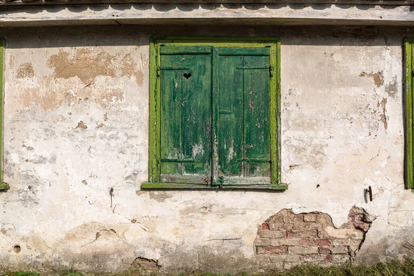 Old Green Doors Windows — Stock Photo, Image