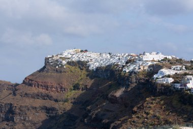 Palea kameni, Santorini yakınlarındaki volkanik ada.