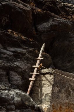 Santorini Adası 'nda kano turu.