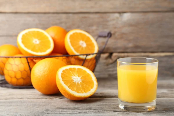 Glass Juice Oranges Grey Wooden Table — Stock Photo, Image