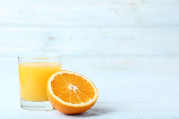 Half Orange Fruit Glass Juice White Wooden Table — Stock Photo, Image