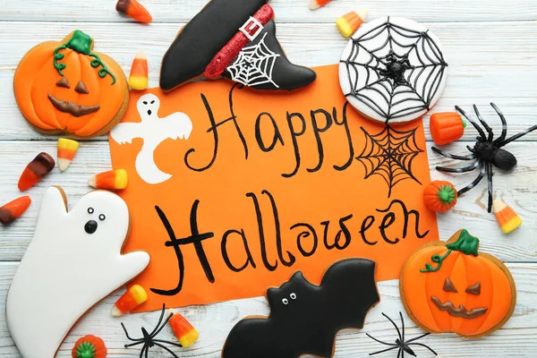Biscotti Pan Zenzero Halloween Con Caramelle Iscrizione Carta Arancione — Foto Stock
