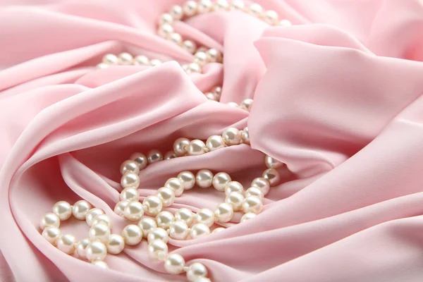 Pearl Necklace Pink Satin Fabric — Stock Photo, Image